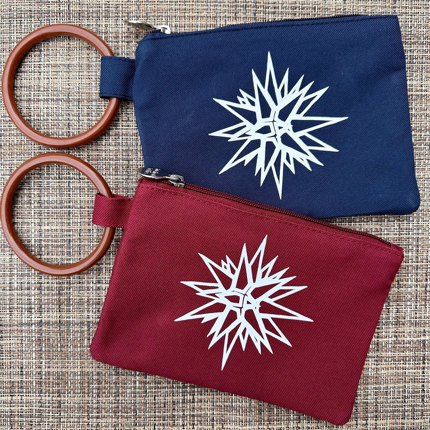 Moravian Star Wrist Zippered Bag