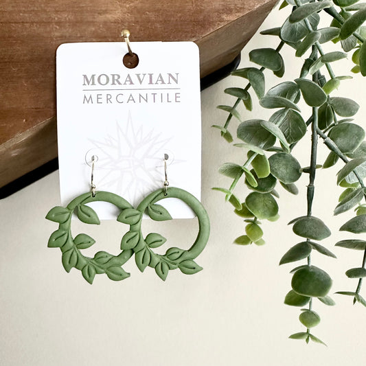 Simple Wreath Earrings