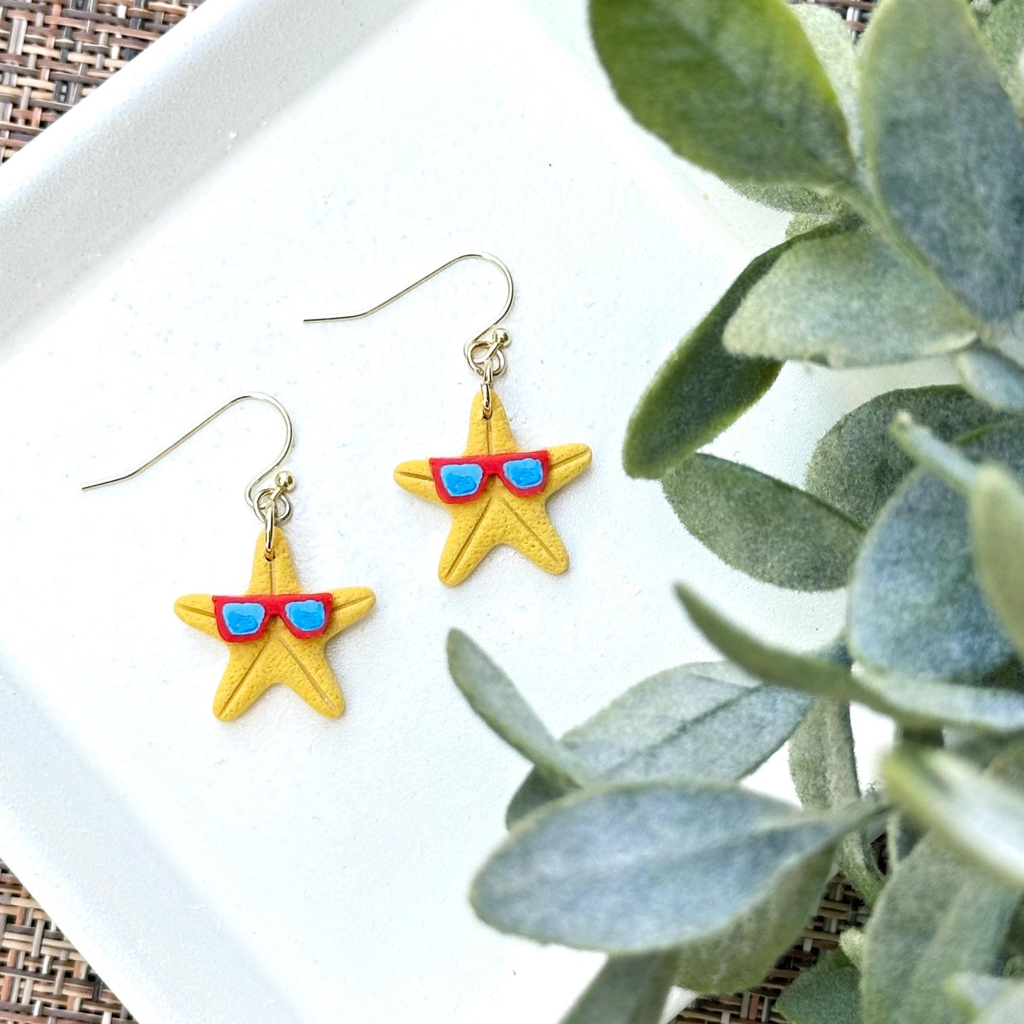 Sunglass Starfish Earrings