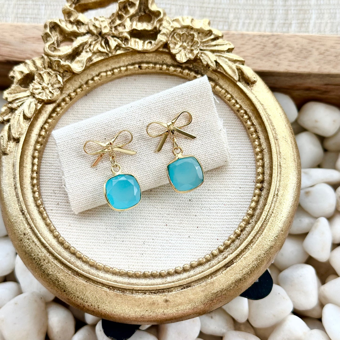 Bow Stone Earrings