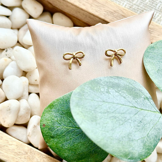 Simple Bow Stud Earrings