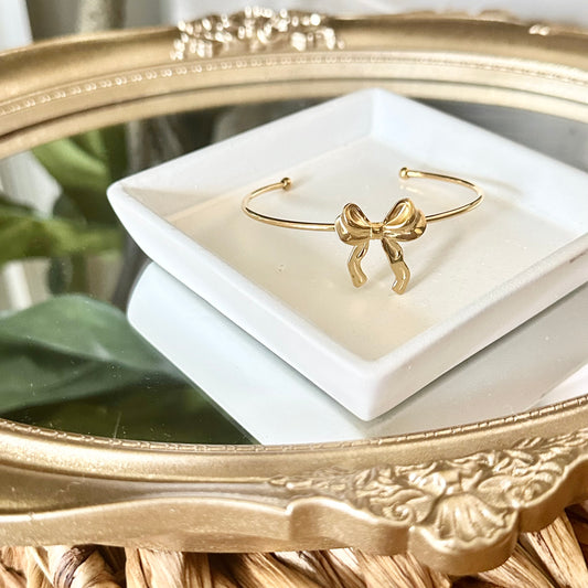 Bow Bangle