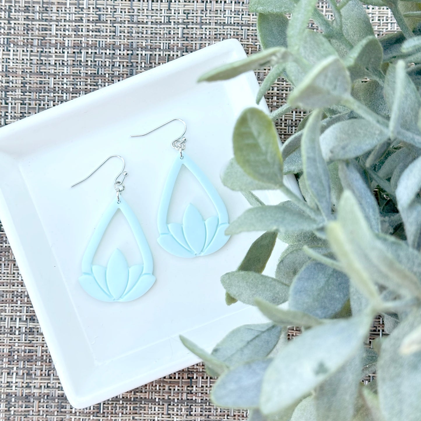 Lotus Teardrop Earrings, Mint