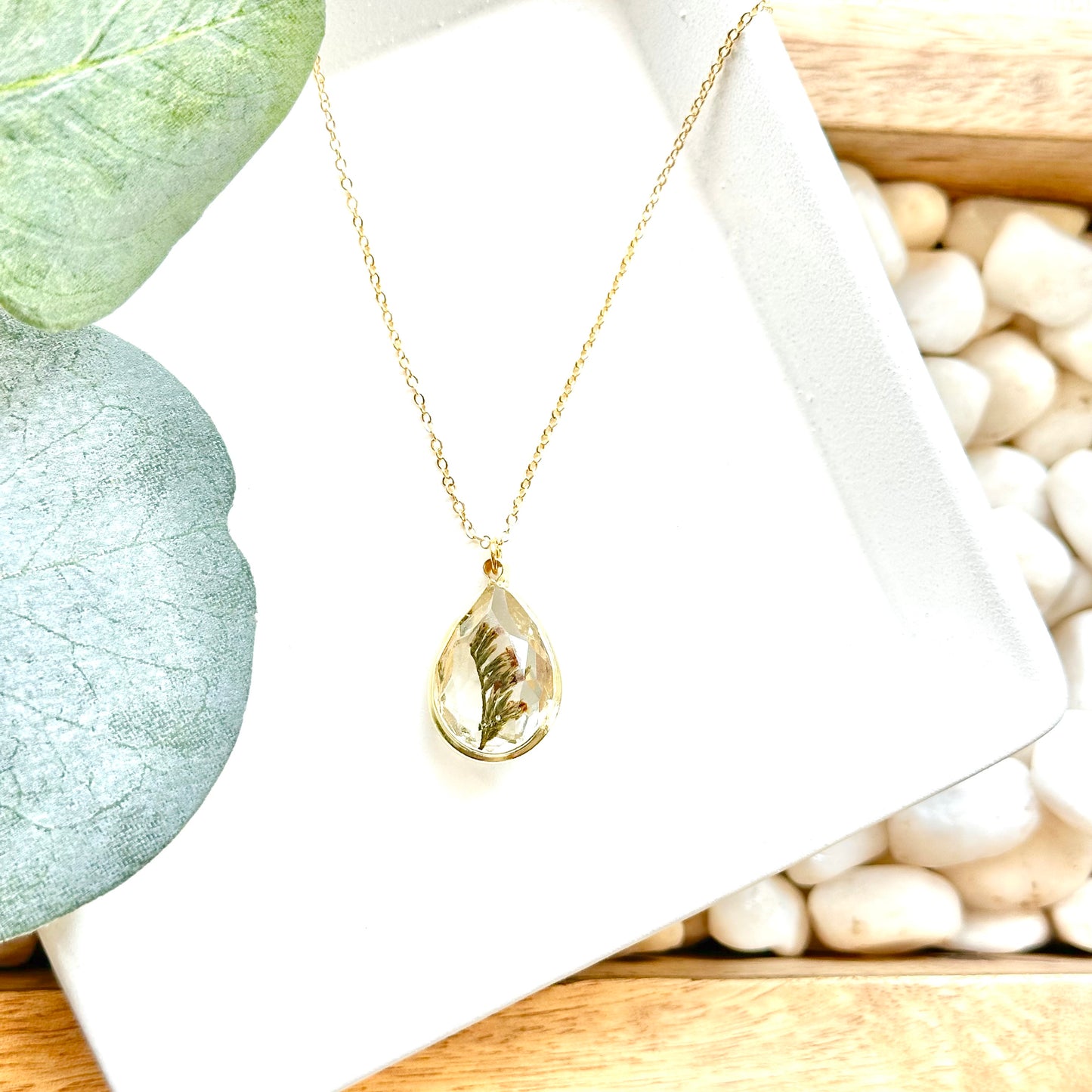 Resin Branch Teardrop Necklace